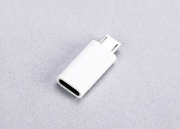  USB-C Female to Micro USB Male Adapter, White
